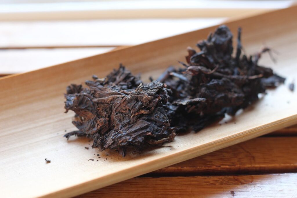1998 Bian Xiao Zhuan Xin An Chu Tea Adventures
